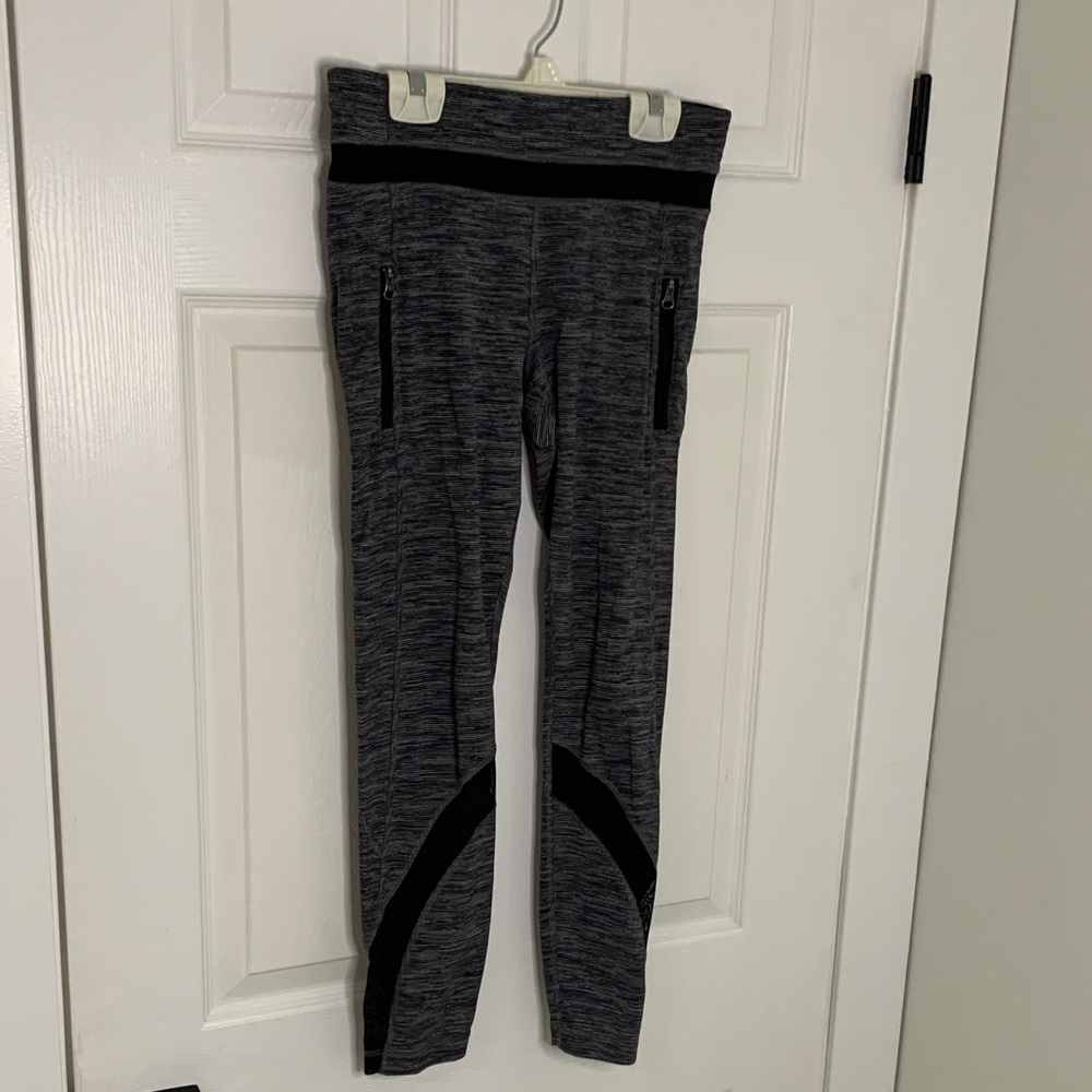 LULULEMON leggings 6